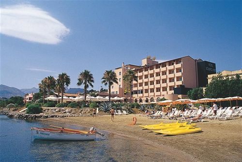 Отель Club Solunto Mare 3*